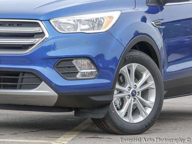 Ford Escape 2017 photo 2